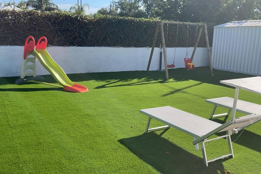 Villa Mare Blue Sr Nuovissima Villa 150M Dal Mare Adatta A Bambini Terrauzza Eksteriør billede